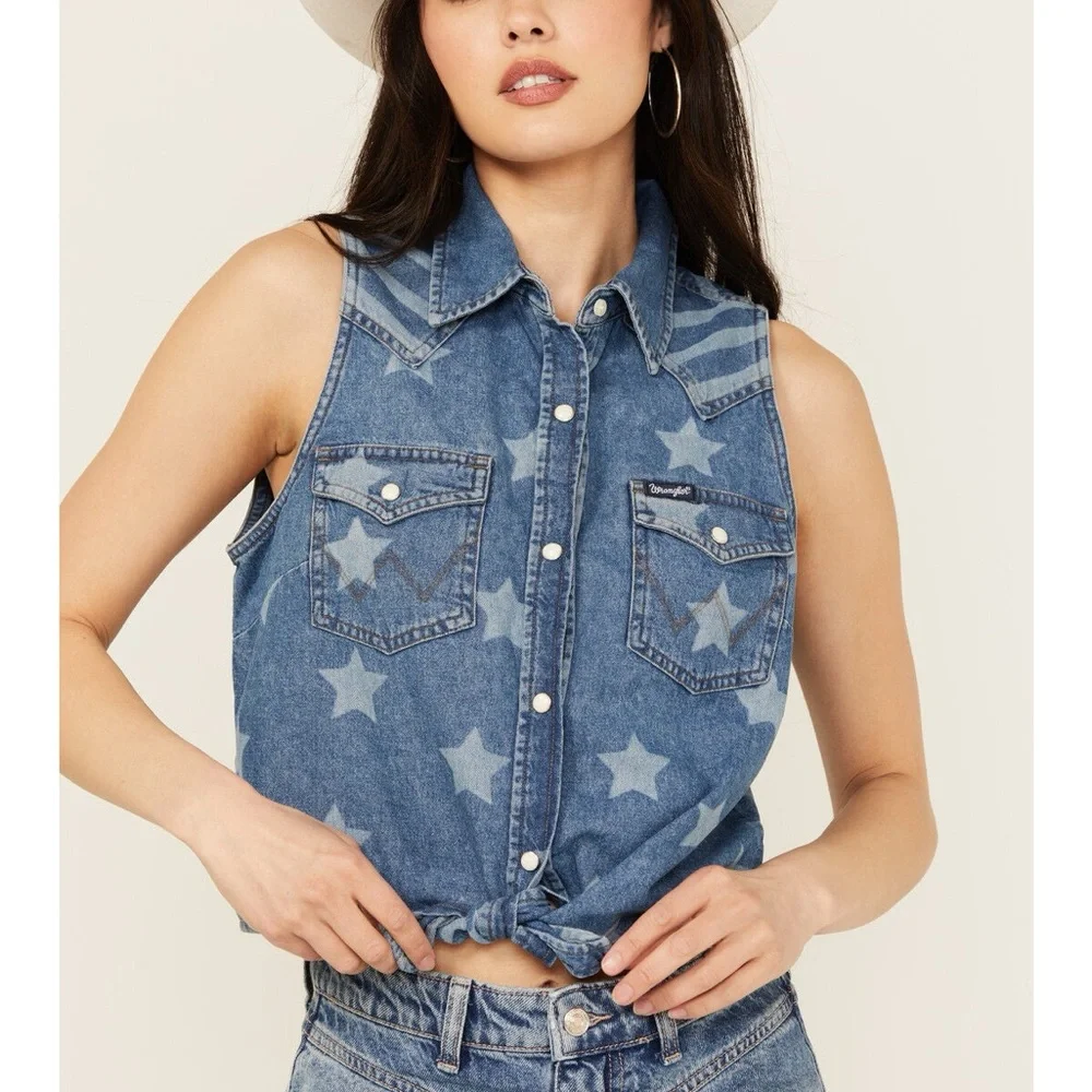 Wrangler women’s sleeveless snap front tie, denim, stars, and stripes shirt M - Picture 6 of 6